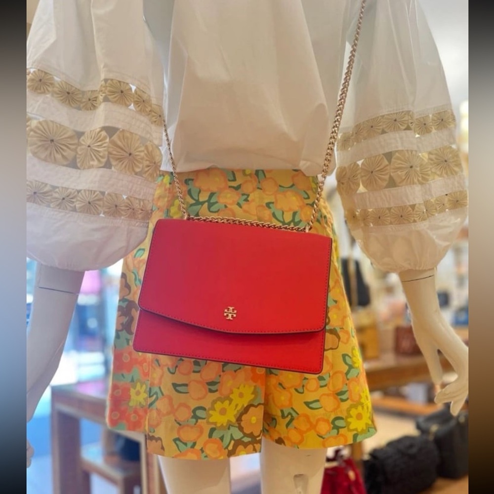 NWT Tory Burch Emerson Envelope Shoulder Bag in Brilliant Red